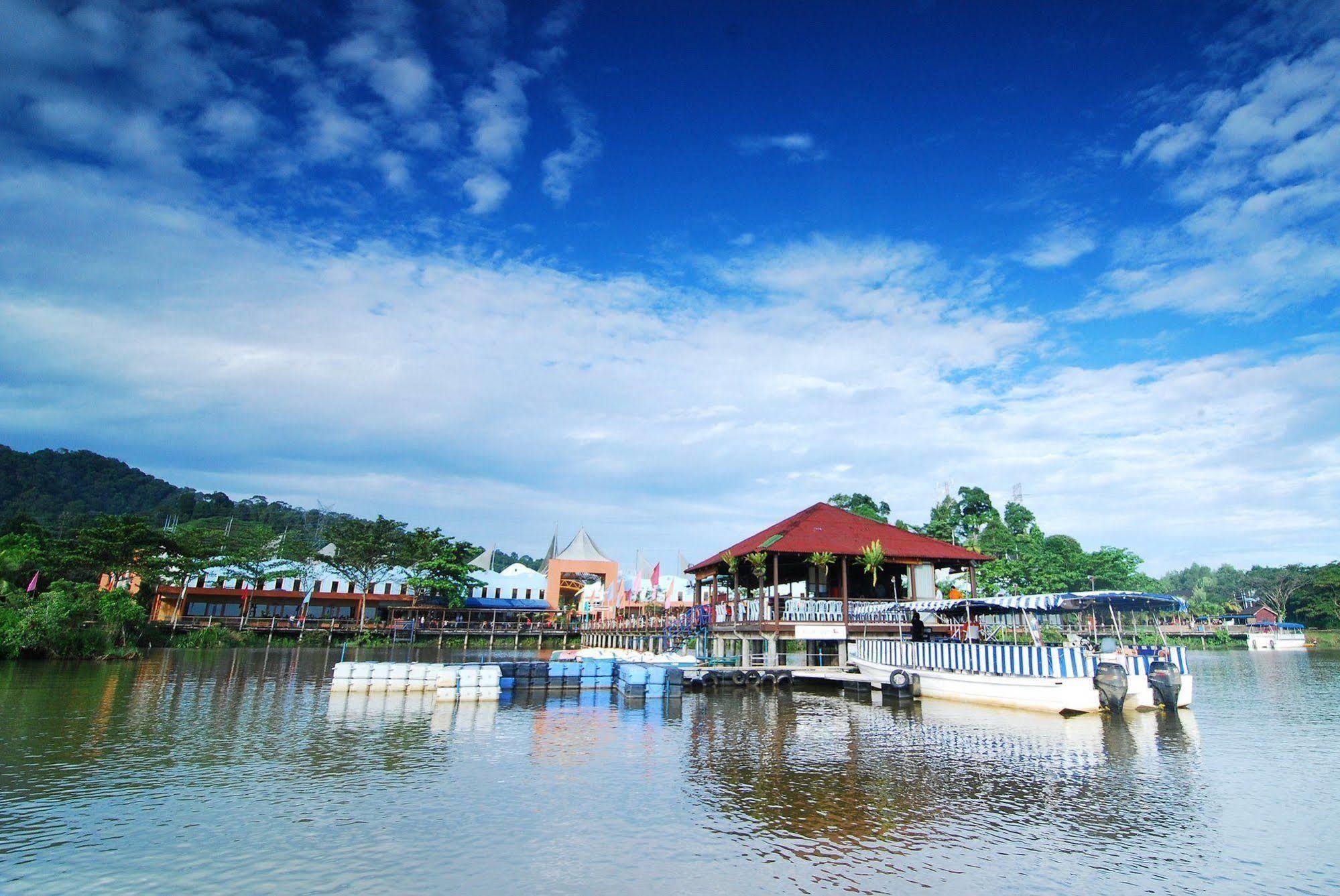Bukit Merah Laketown Resort Taiping Ngoại thất bức ảnh